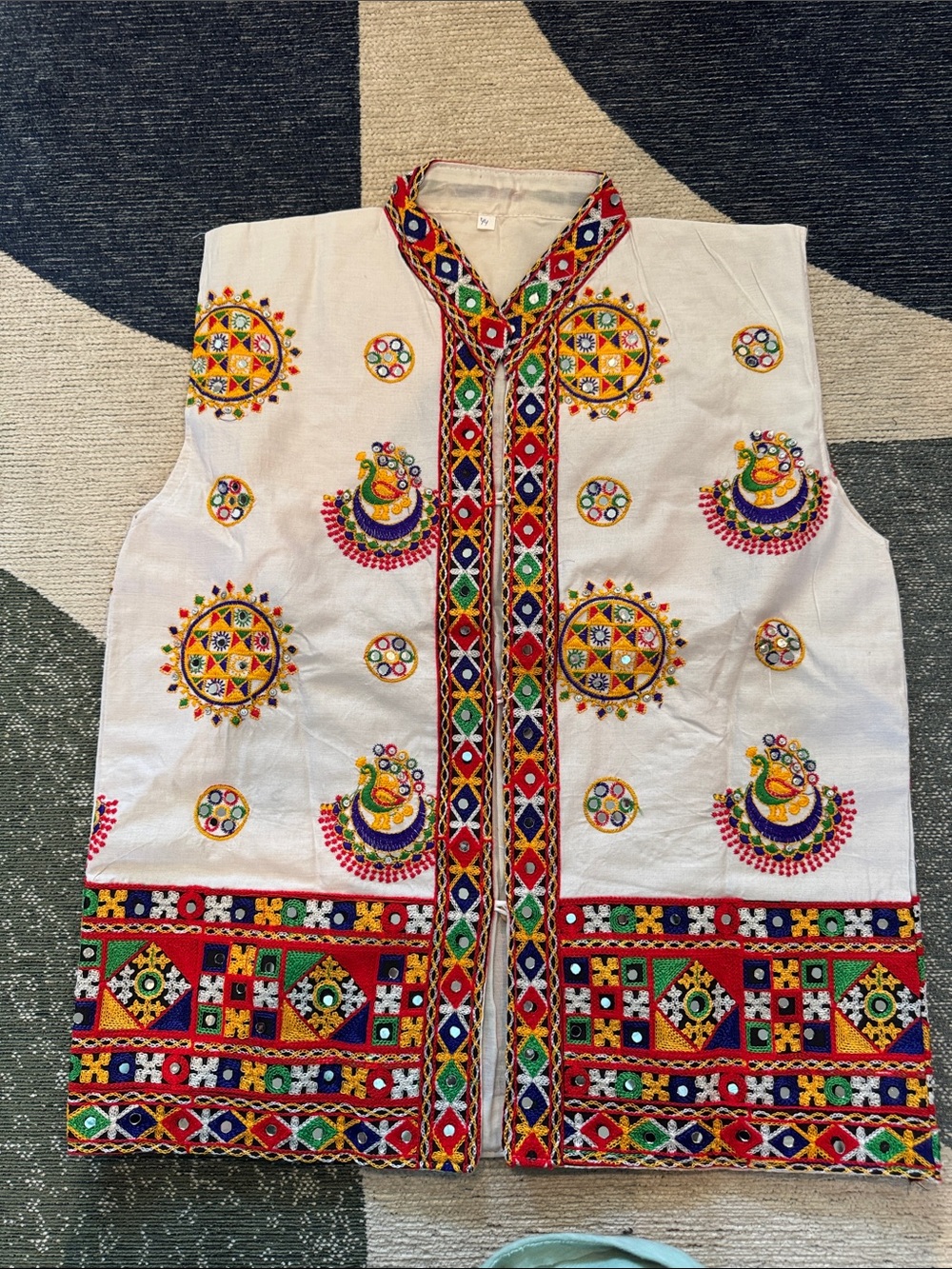 Embroidered White Cotton Vest Jacket with Multicolor Folk Motif